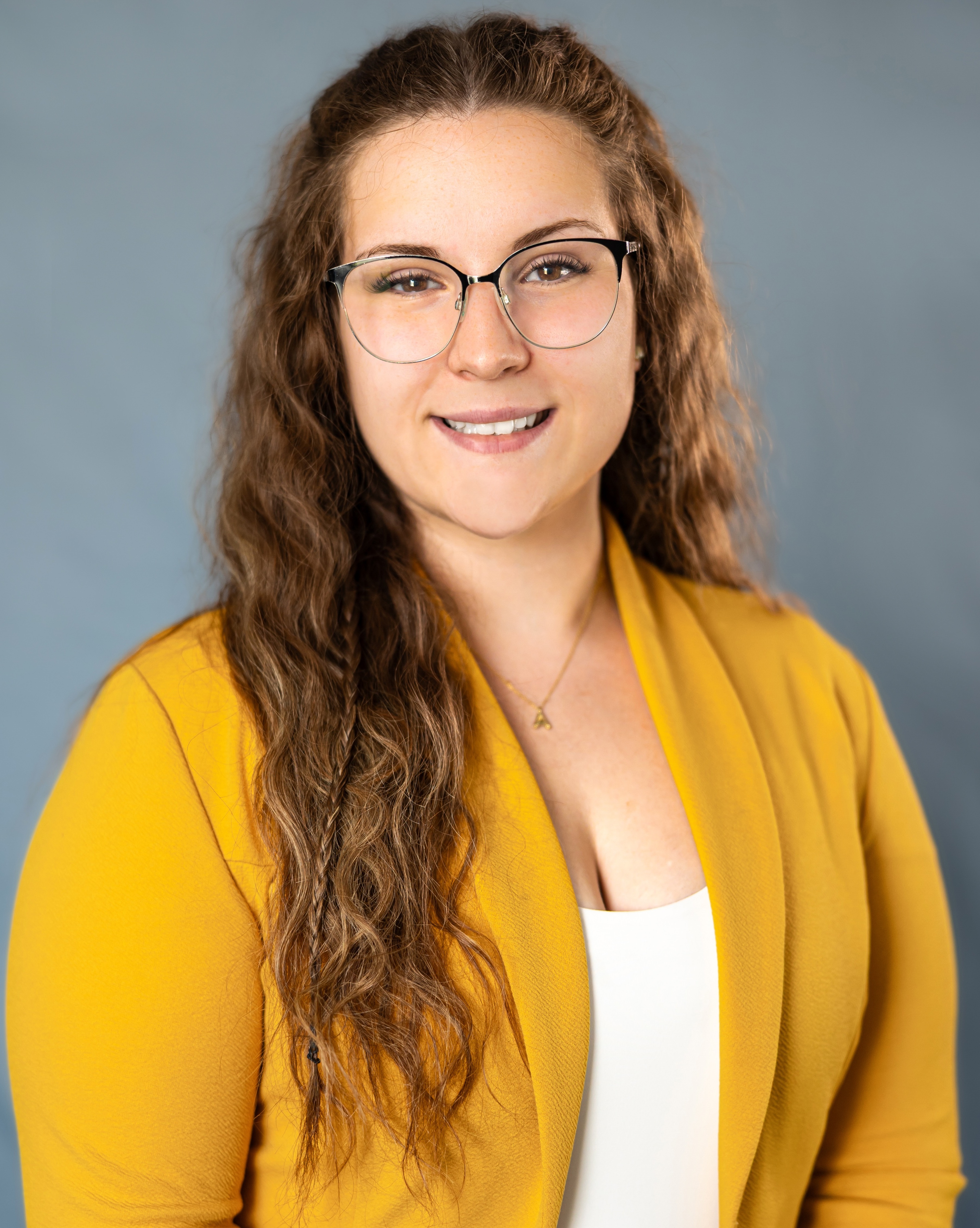 Allyson headshot