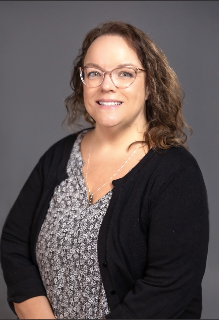 Leslie Nelson Headshot