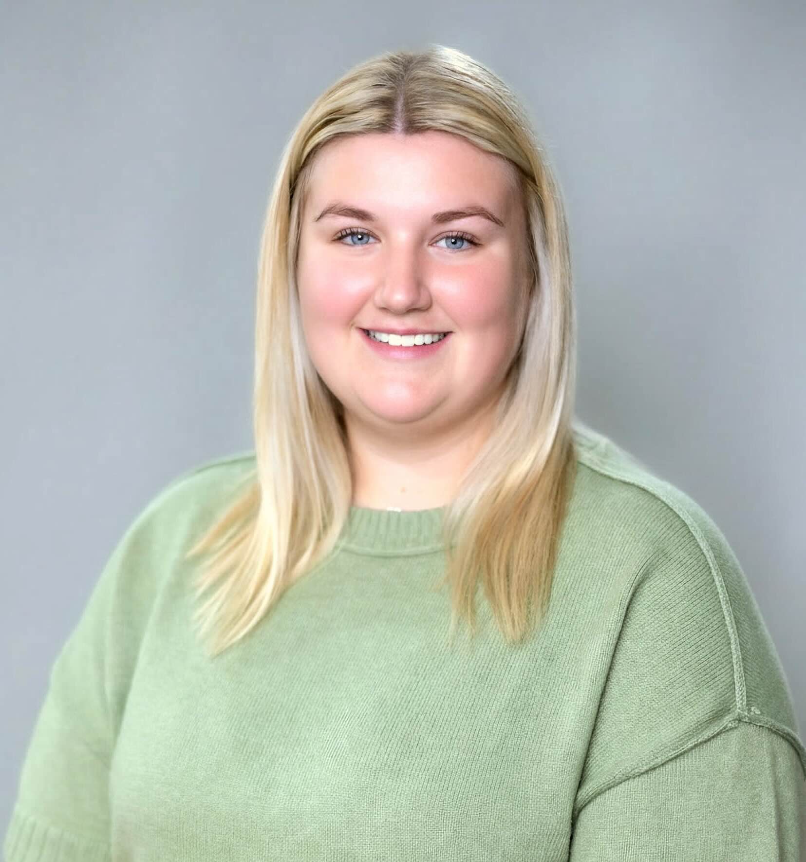 Rylee Balster Headshot